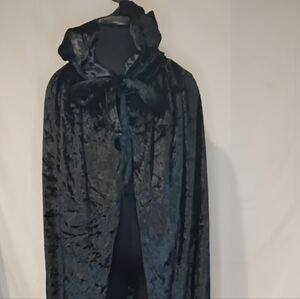 Elegant Black Hooded Cape
